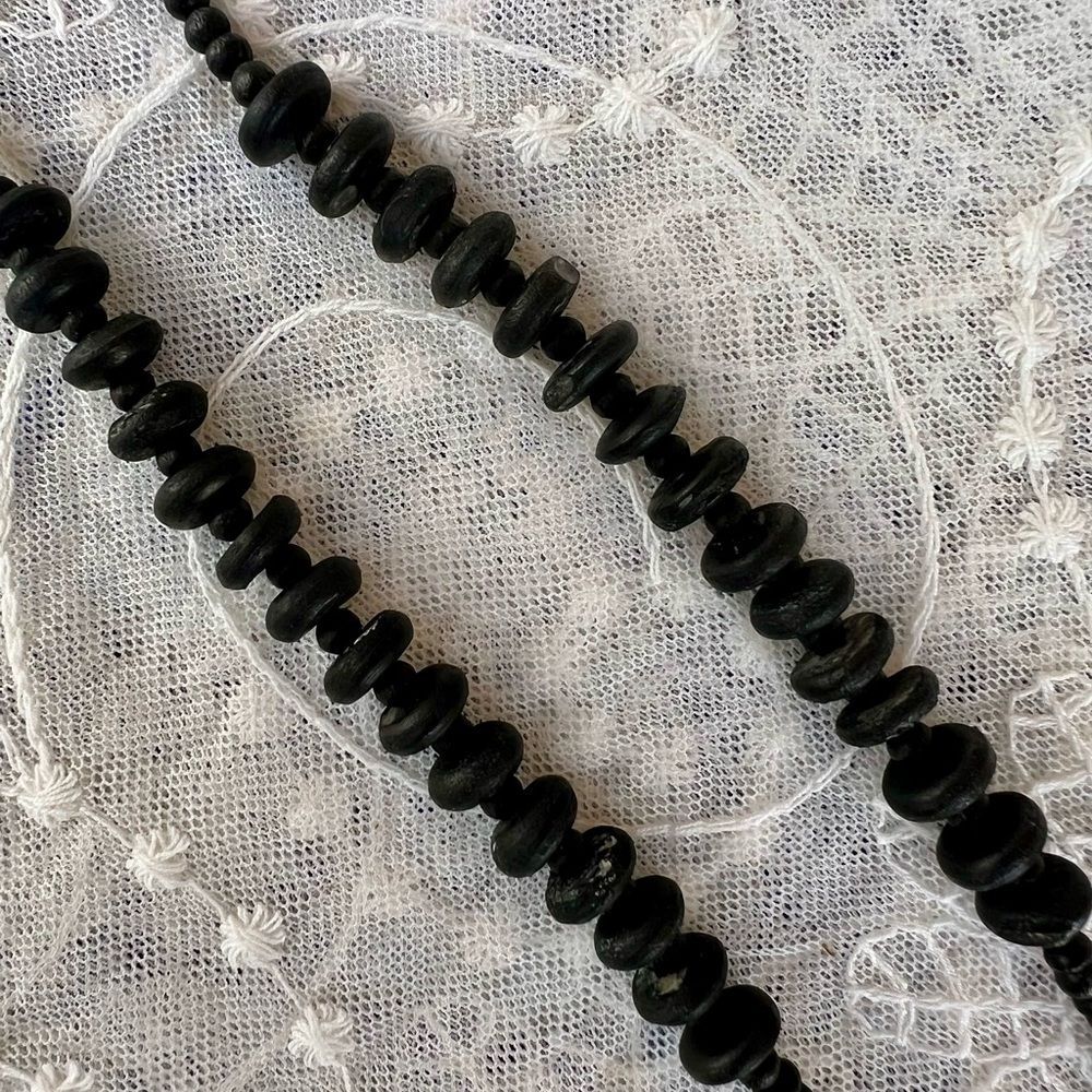Fun Funky Black Coconut Shell Statement Necklace - Picture 3 of 7